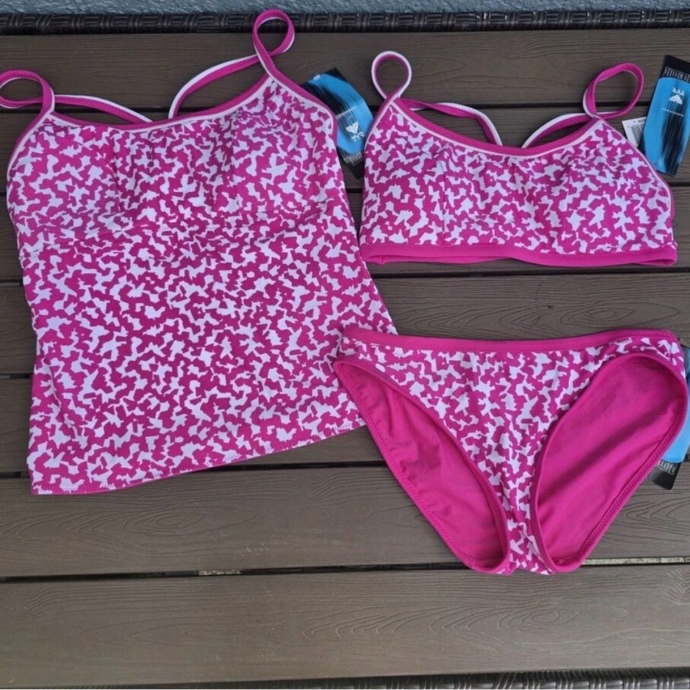 TYR Women's Pink/white Bright Idea Reversible Tank Top Bikini Swim SZ  M New